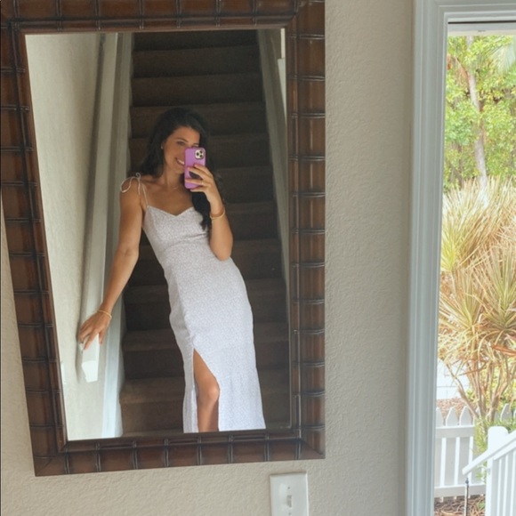 Abercrombie Best Dressed Guest Tiered Maxi Dress - Picture 3 of 3